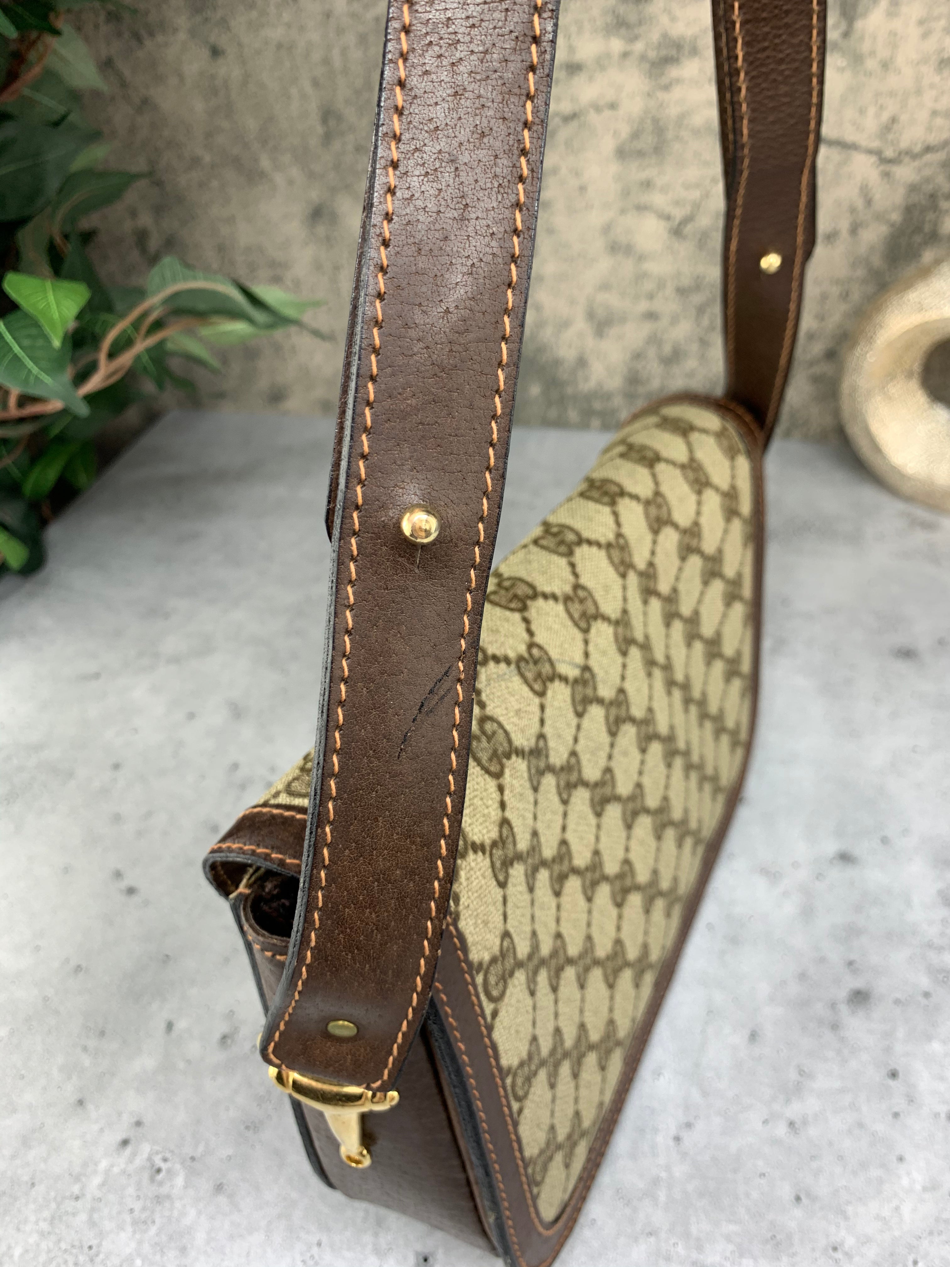 Gucci Shoulder Bag