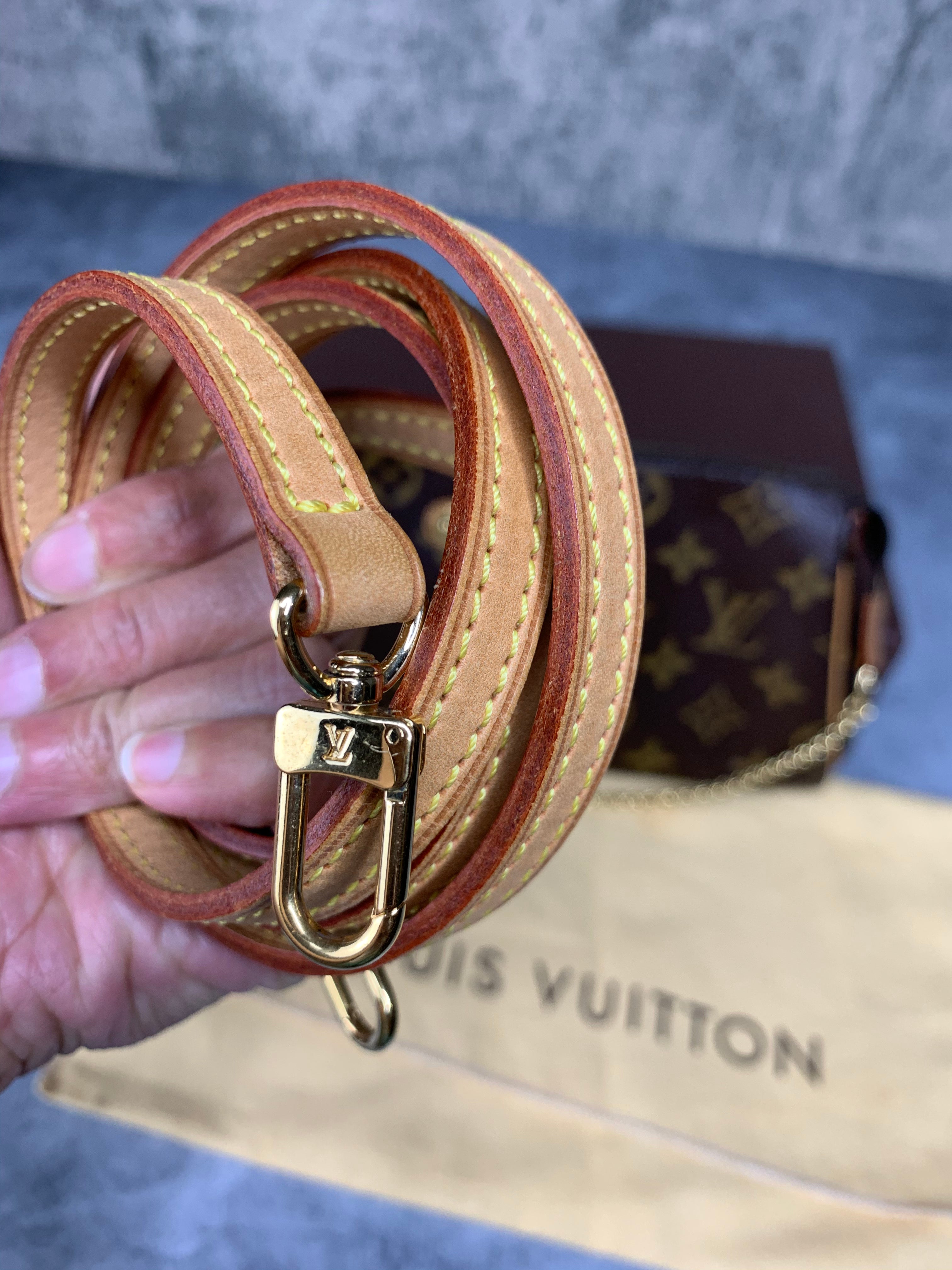 Louis Vuitton Eva Clutch/ Crossbody