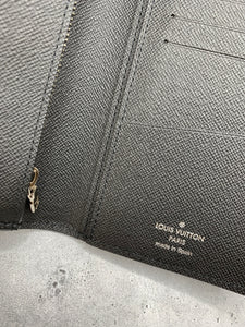 Louis Vuitton Brazza Wallet