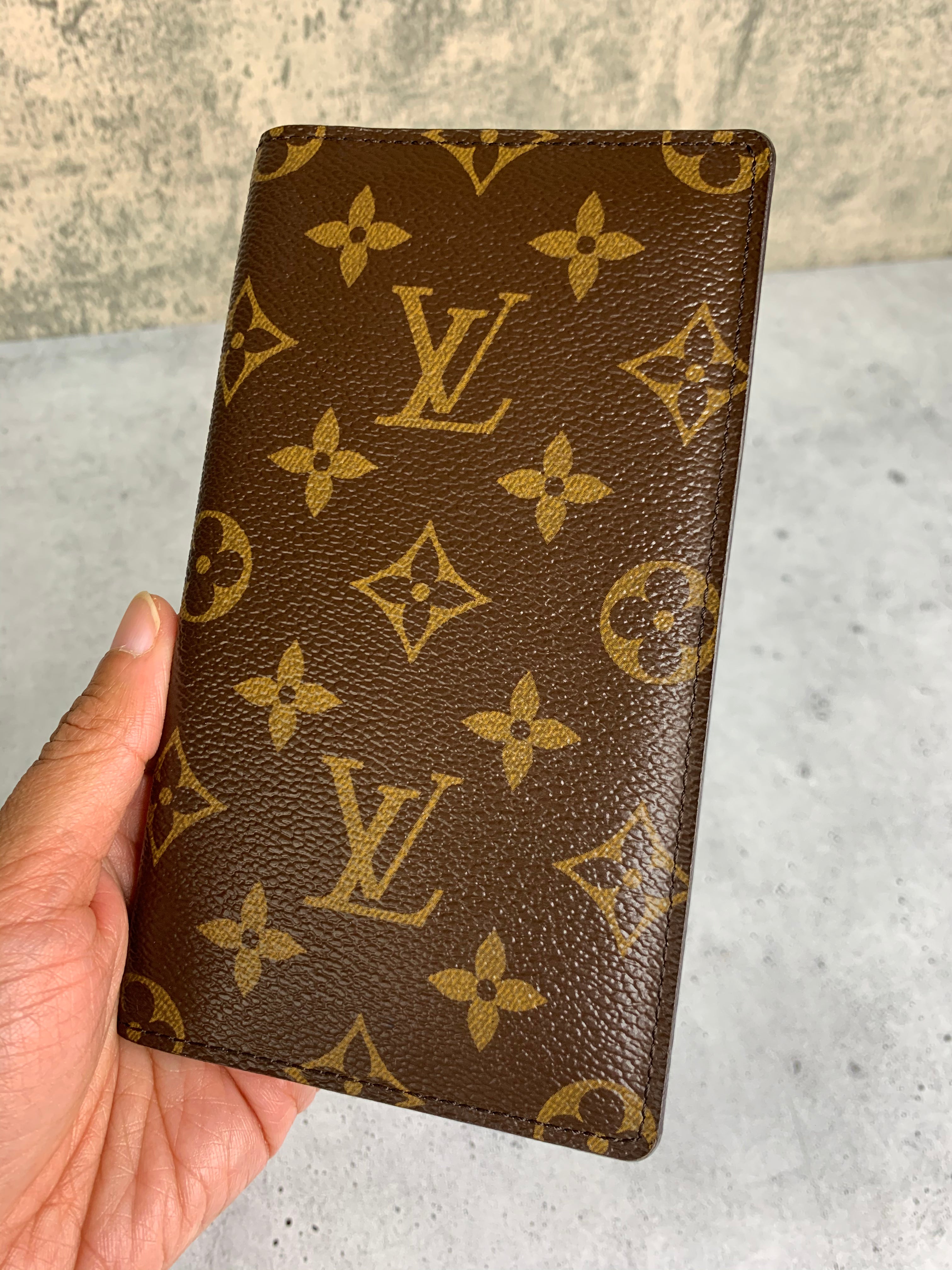 Louis Long Wallet/Checkbook Cover