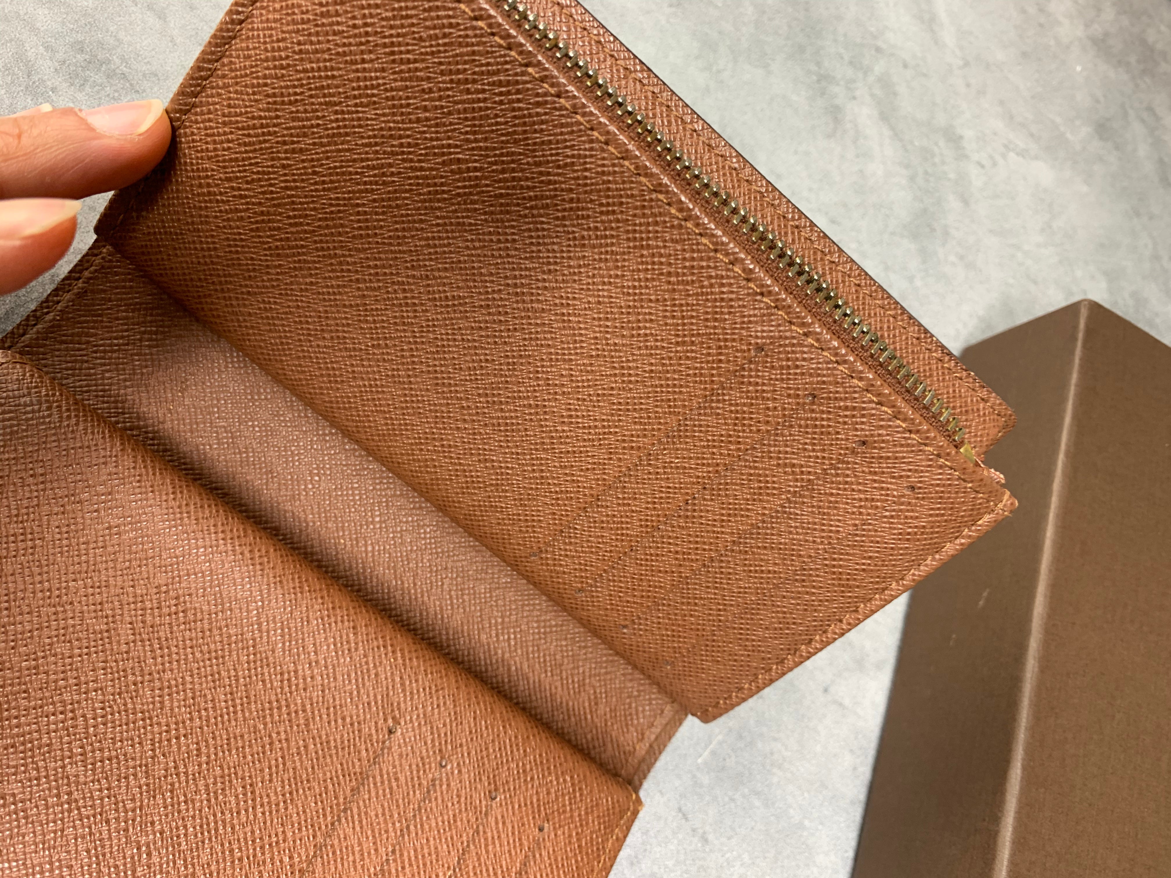 Louis Vuitton Alexandra Wallet