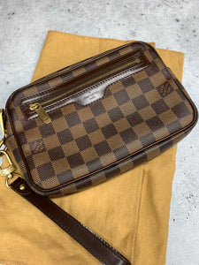 Louis Vuitton Clutch