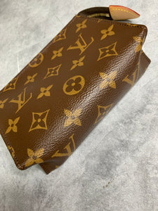 Louis Vuitton Cigarette Case – yourvintagelvoe