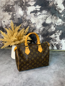 Louis Vuitton Speedy 25