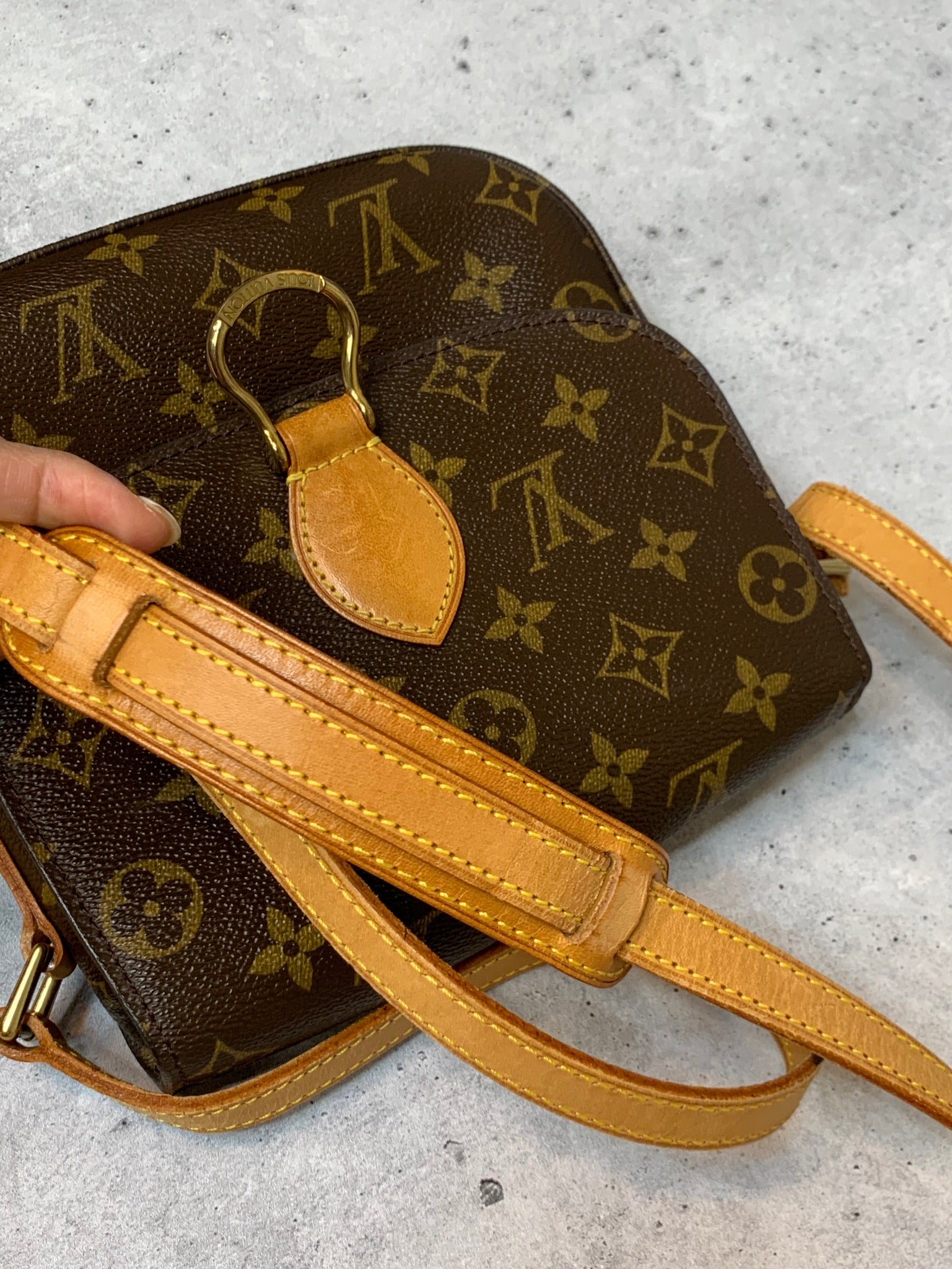 Louis Vuitton Saint Cloud MM