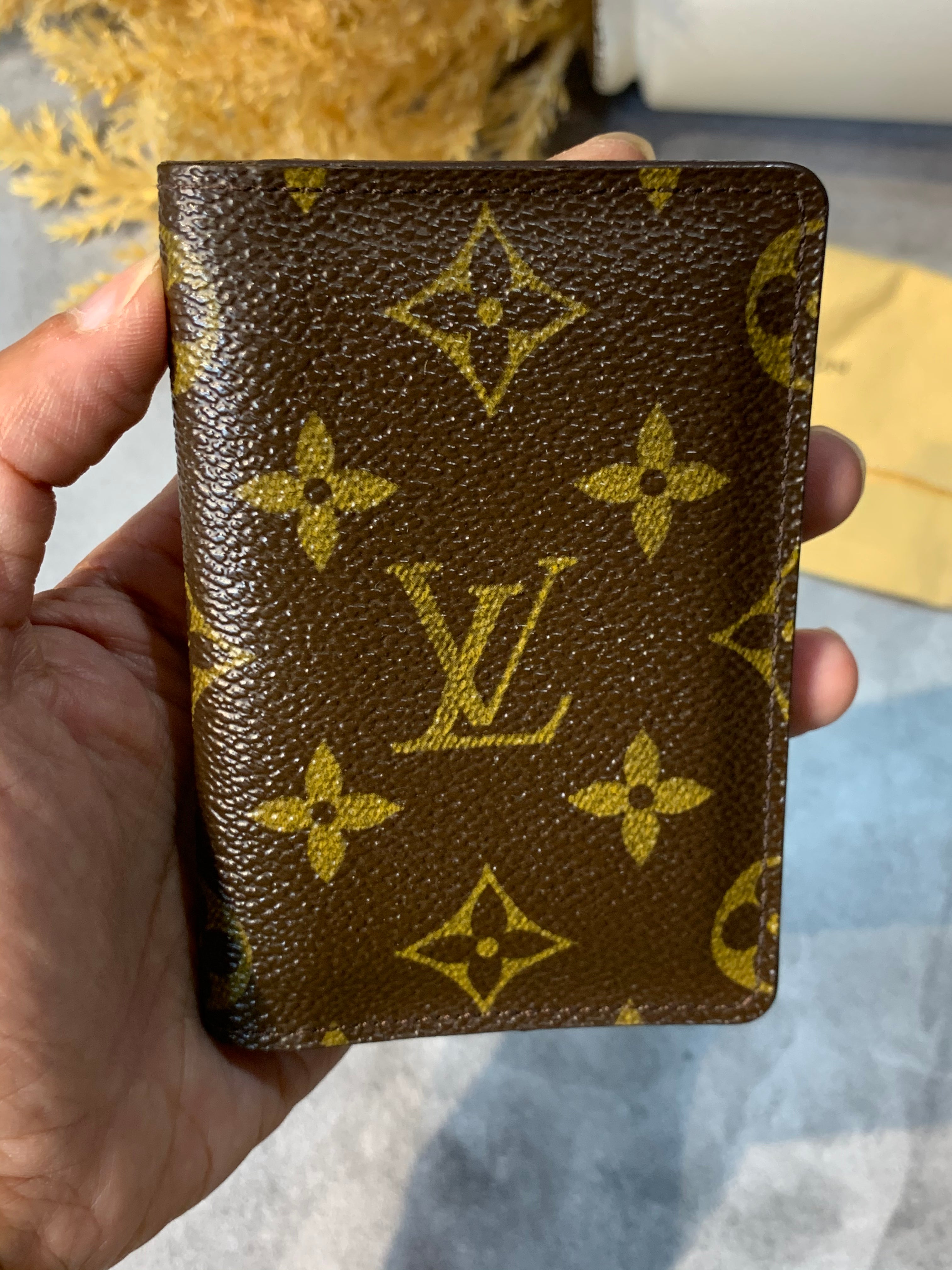 Louis Vuitton Pocket Organizer