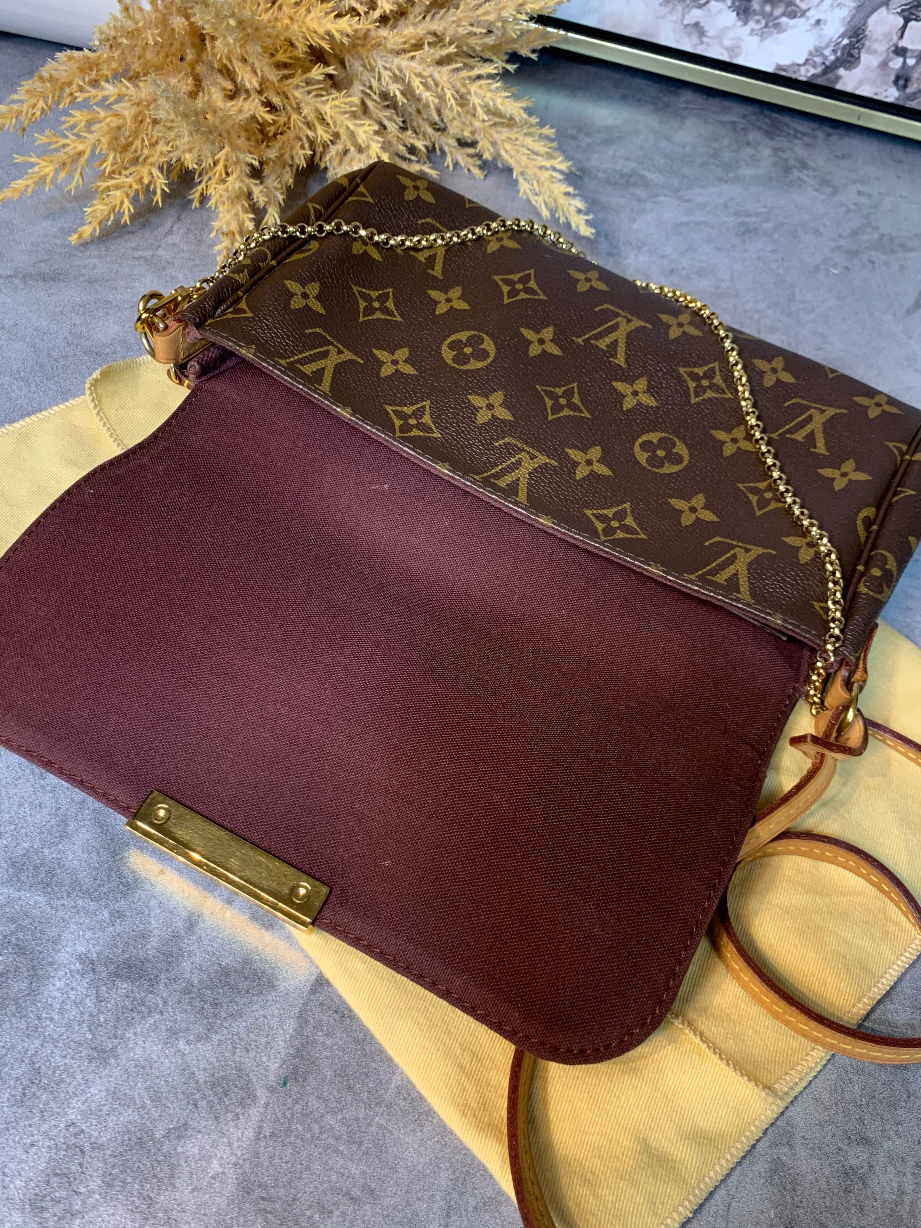 Louis Vuitton Favorite MM