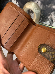 Louis Vuitton, Bags, Soldlouis Vuitton Short Wallet Compact Wallet