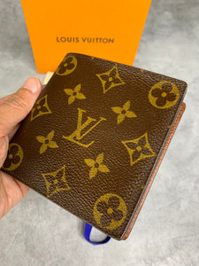 Louis Vuitton Mens Bifold Wallet