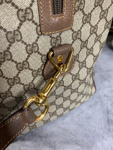 Gucci Traveling Bag With Strap