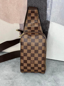 Louis Vuitton Geronimo Crossbody