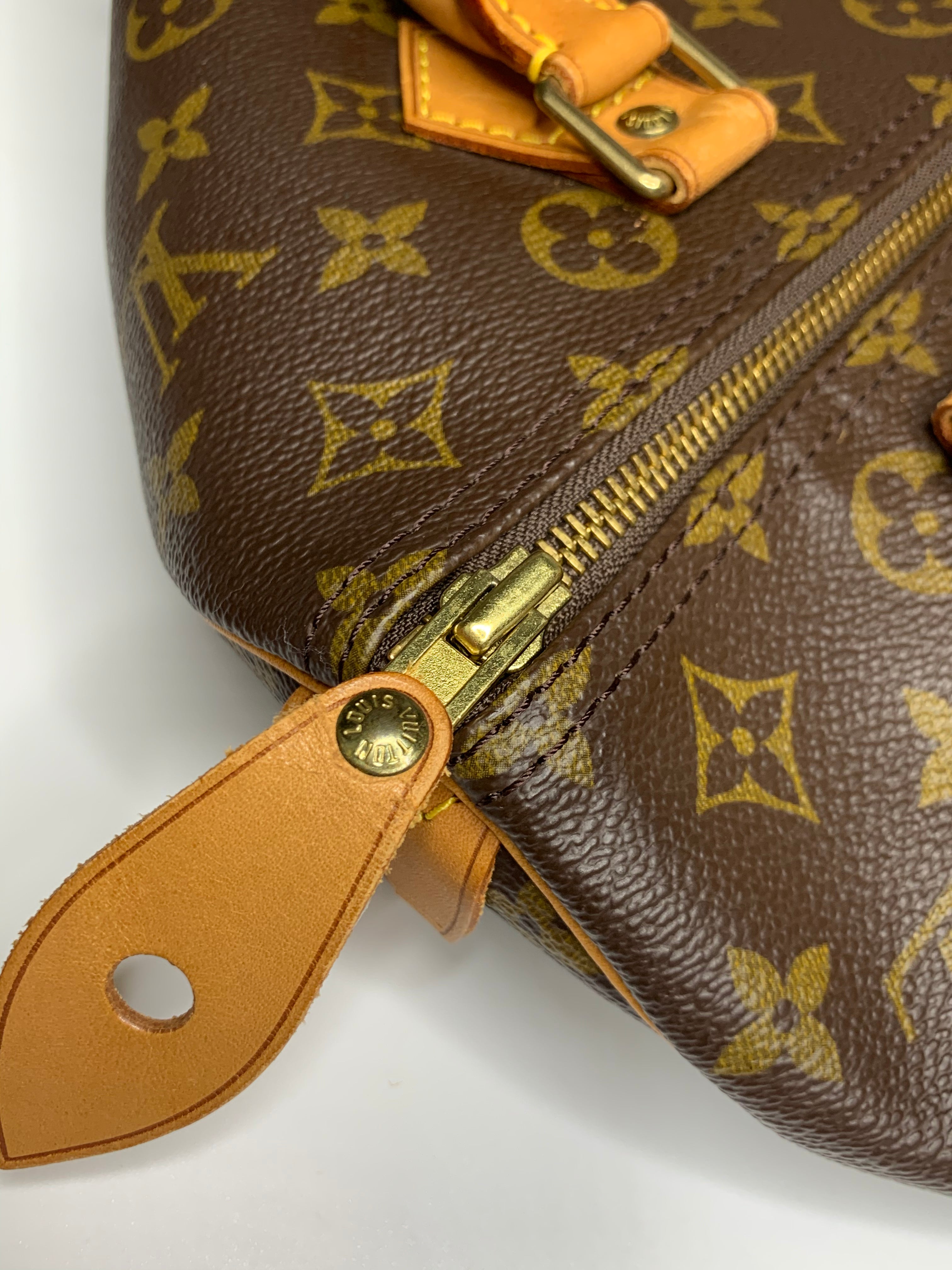 Louis Vuitton Speedy 30