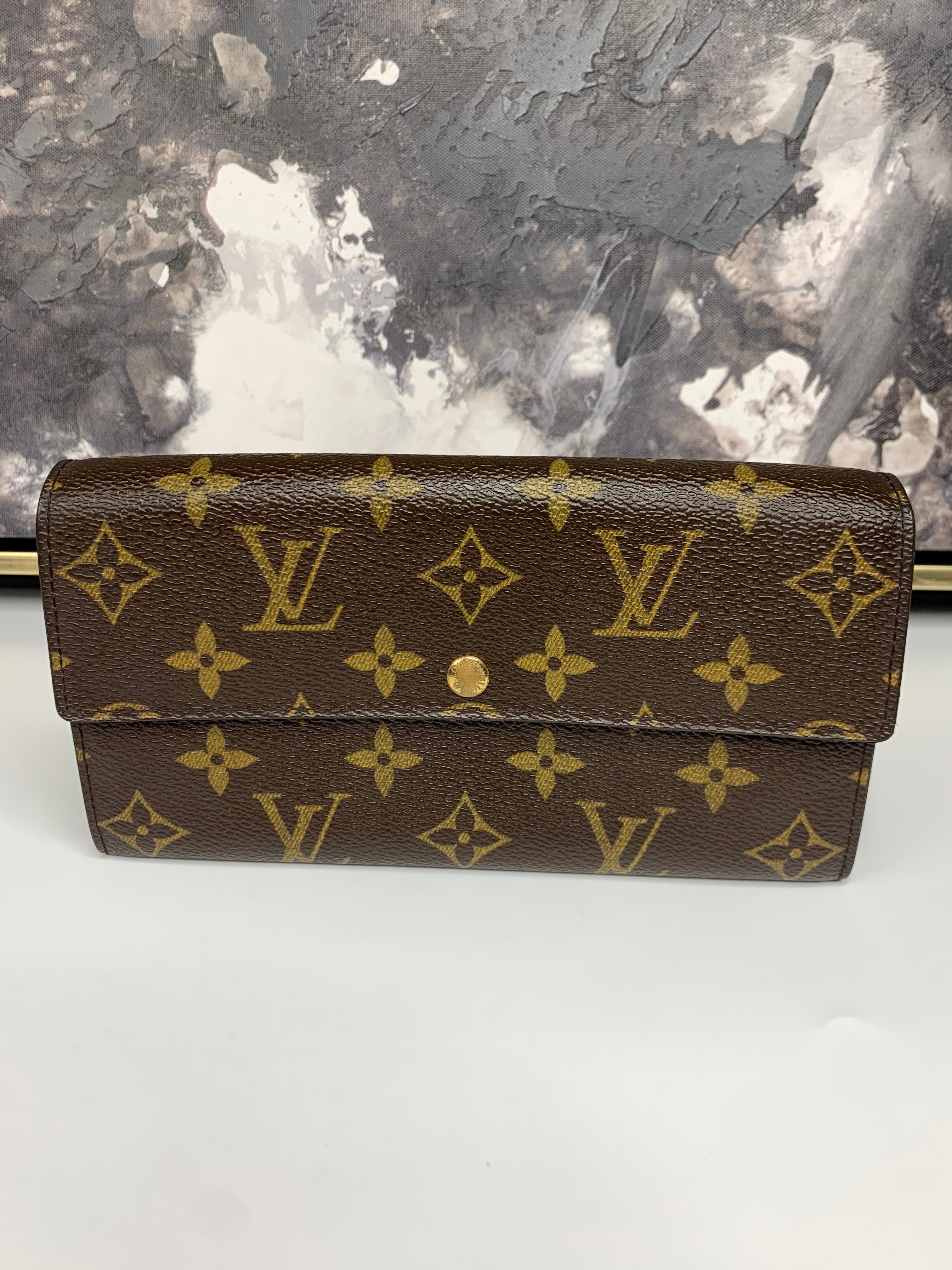 Louis Vuitton Sarah Wallet.