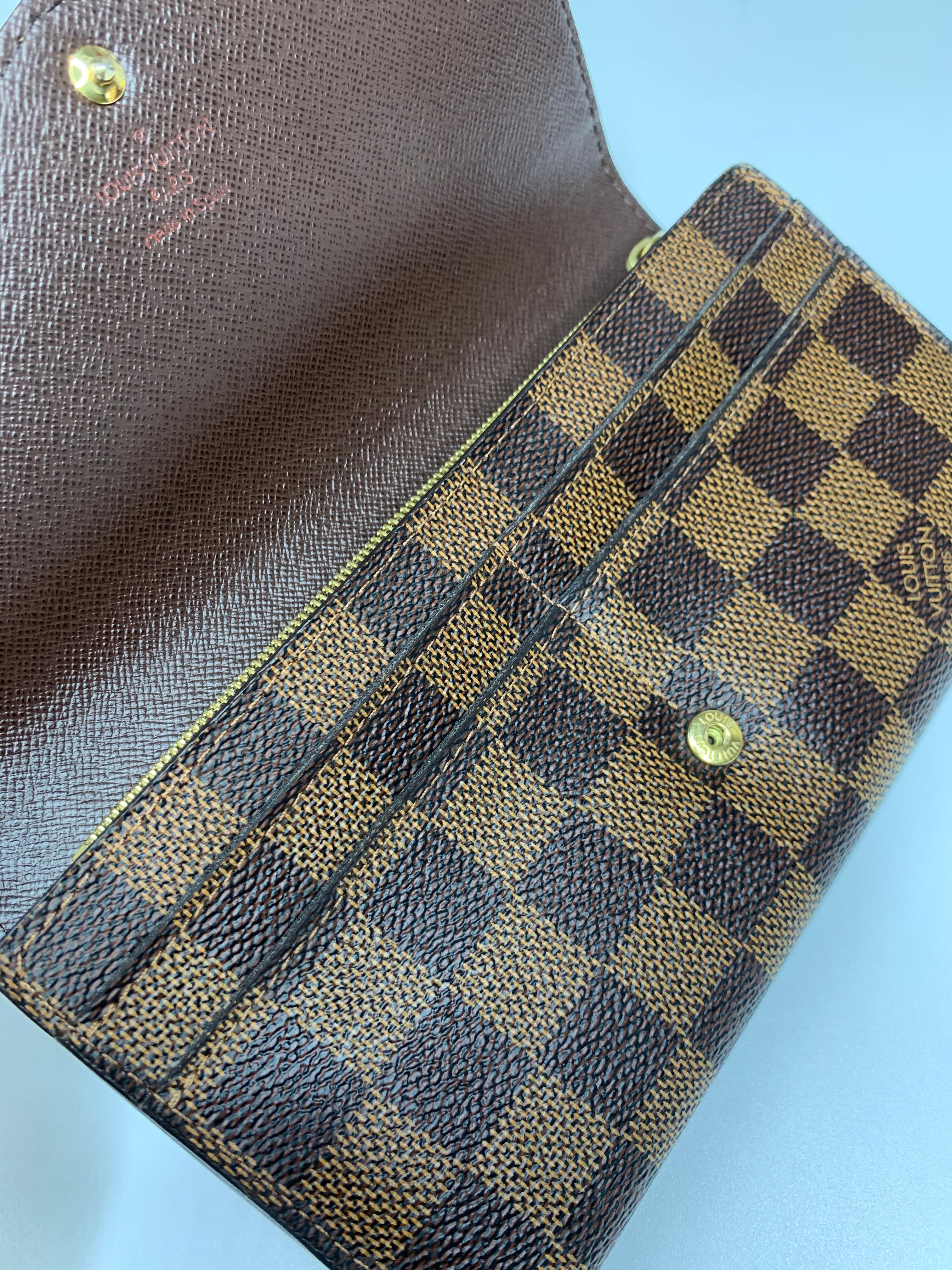 Louis Vuitton Sarah Wallet DE