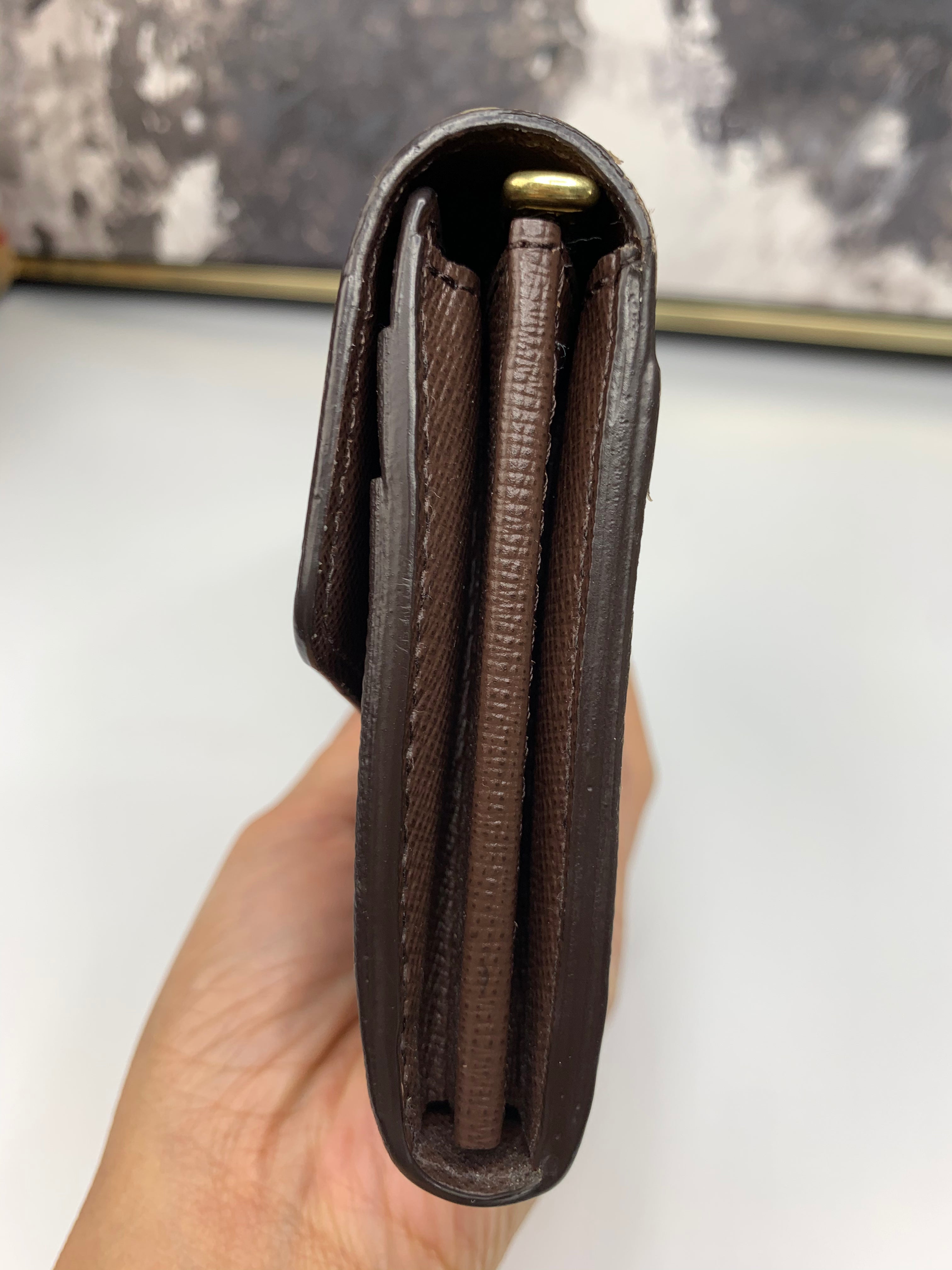 Louis Vuitton Sarah Wallet DE