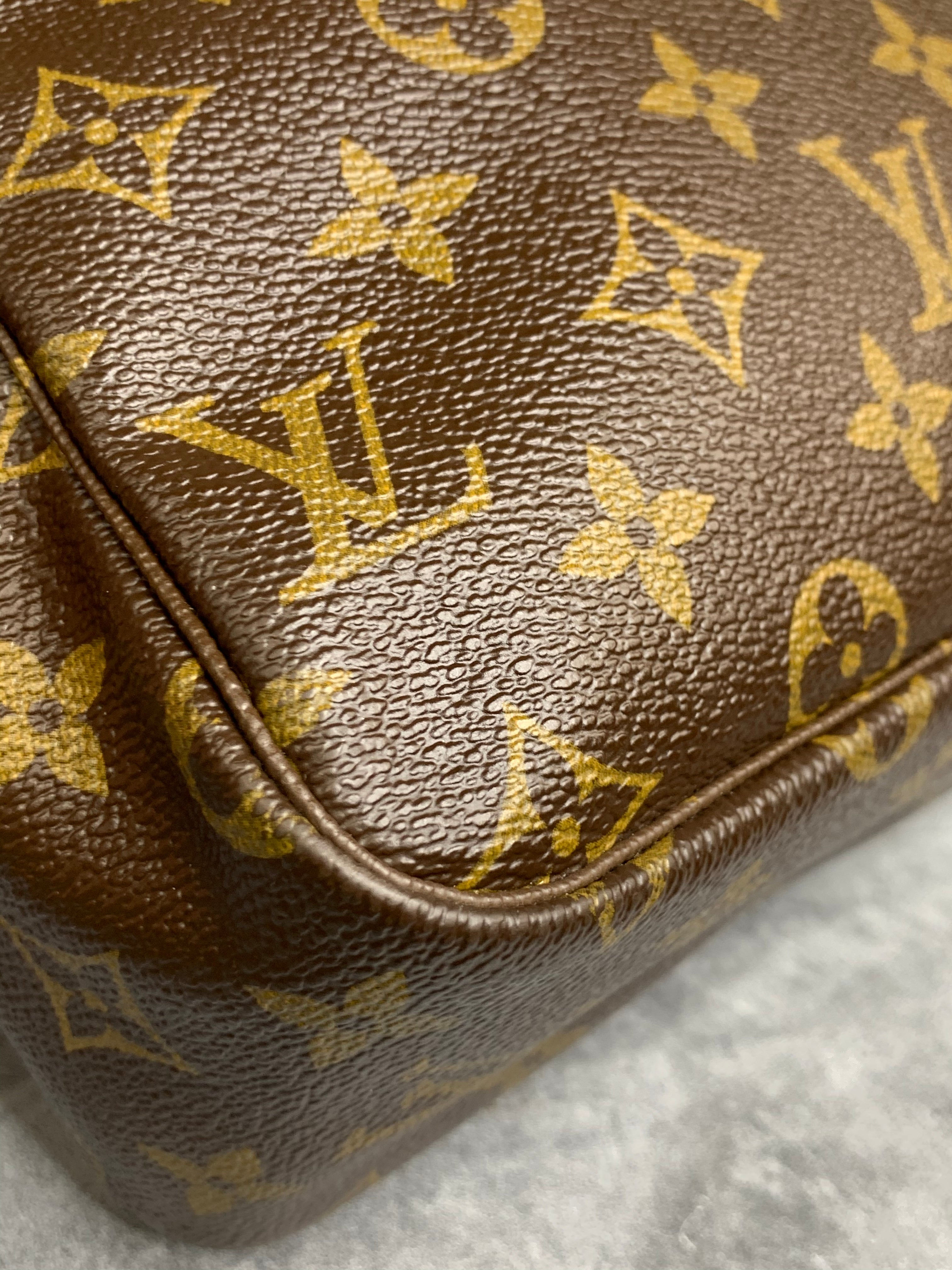 Louis Vuitton Trousse 28