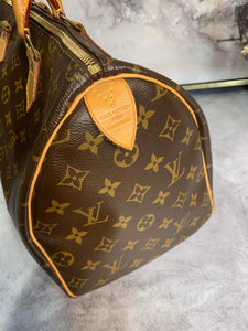 Louis Vuitton Speedy 35