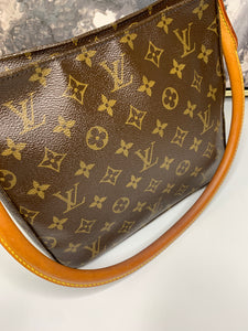 Louis Vuitton Looping MM