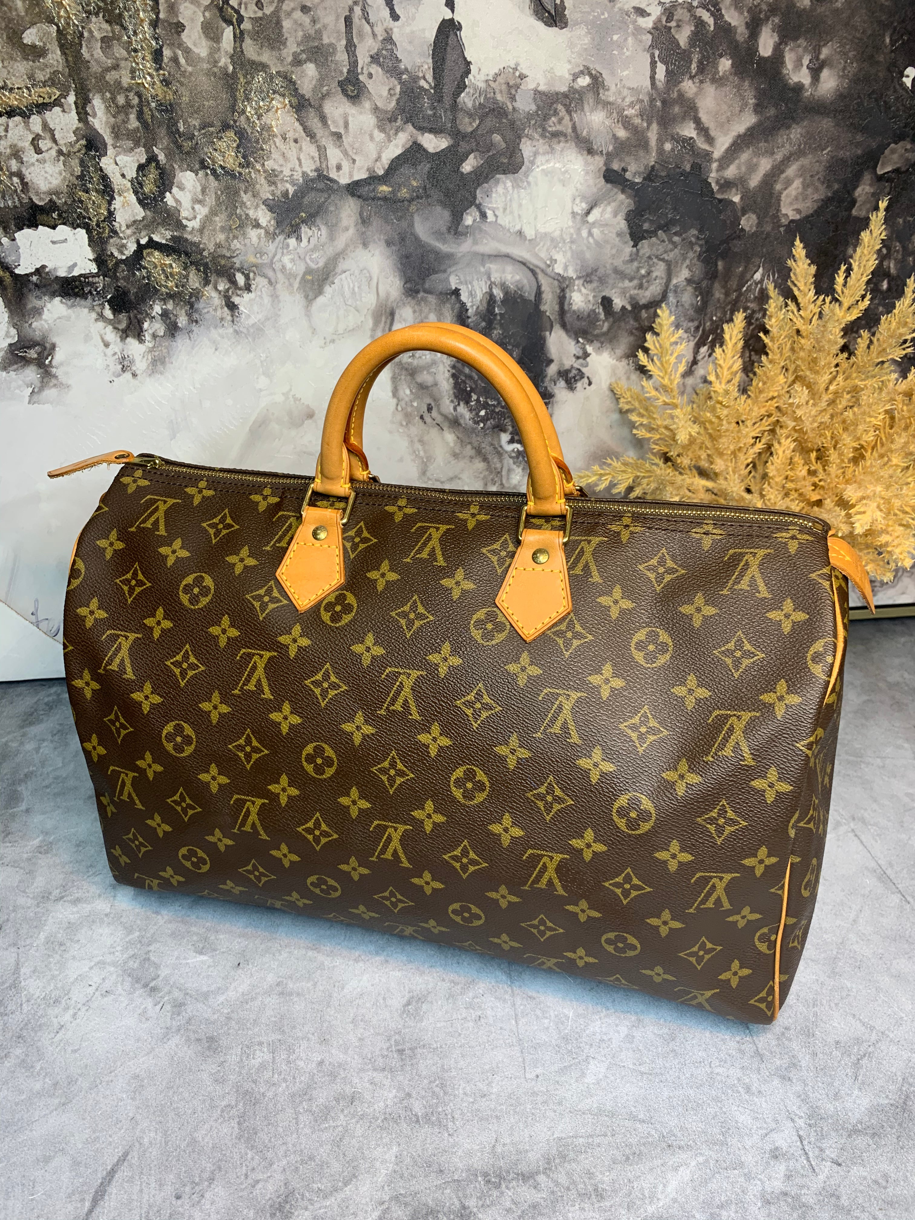 Louis Vuitton Speedy 40