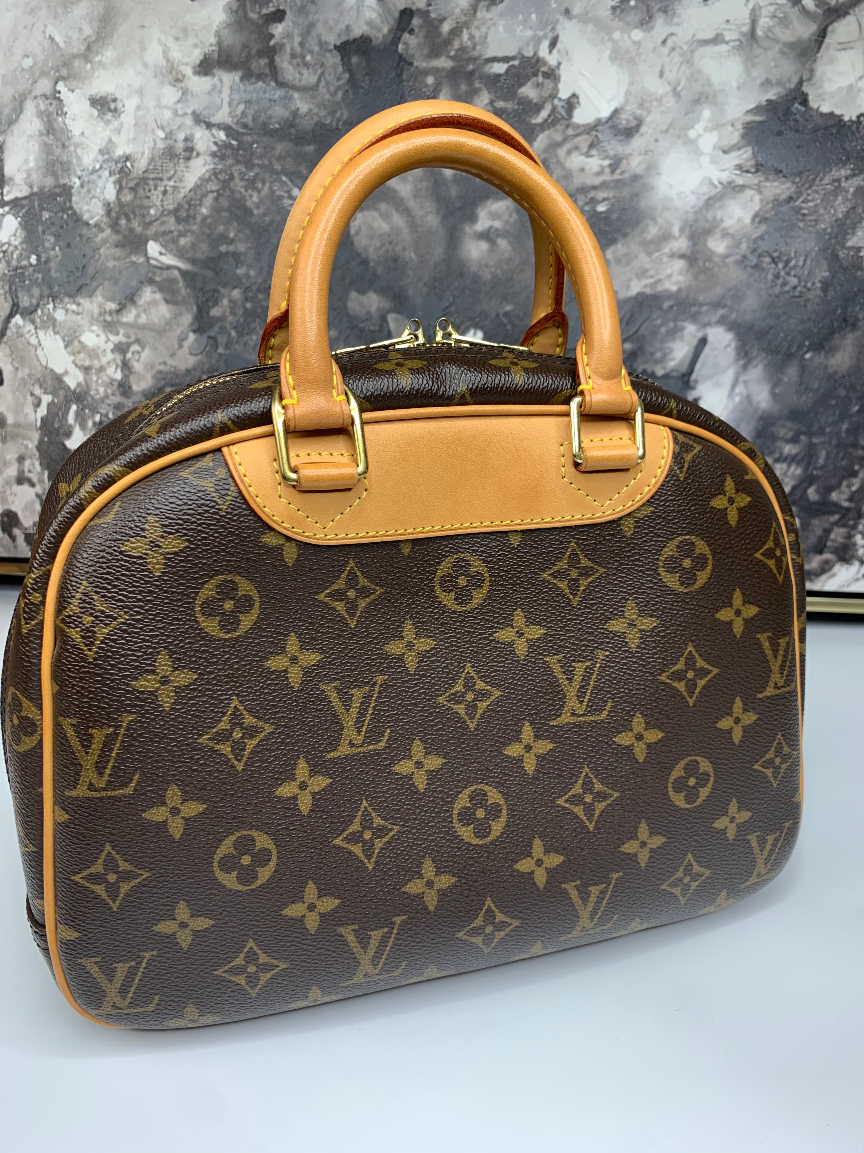 Louis Vuitton Monogram Trouville M42228 Brown Cloth ref.791939 - Joli Closet