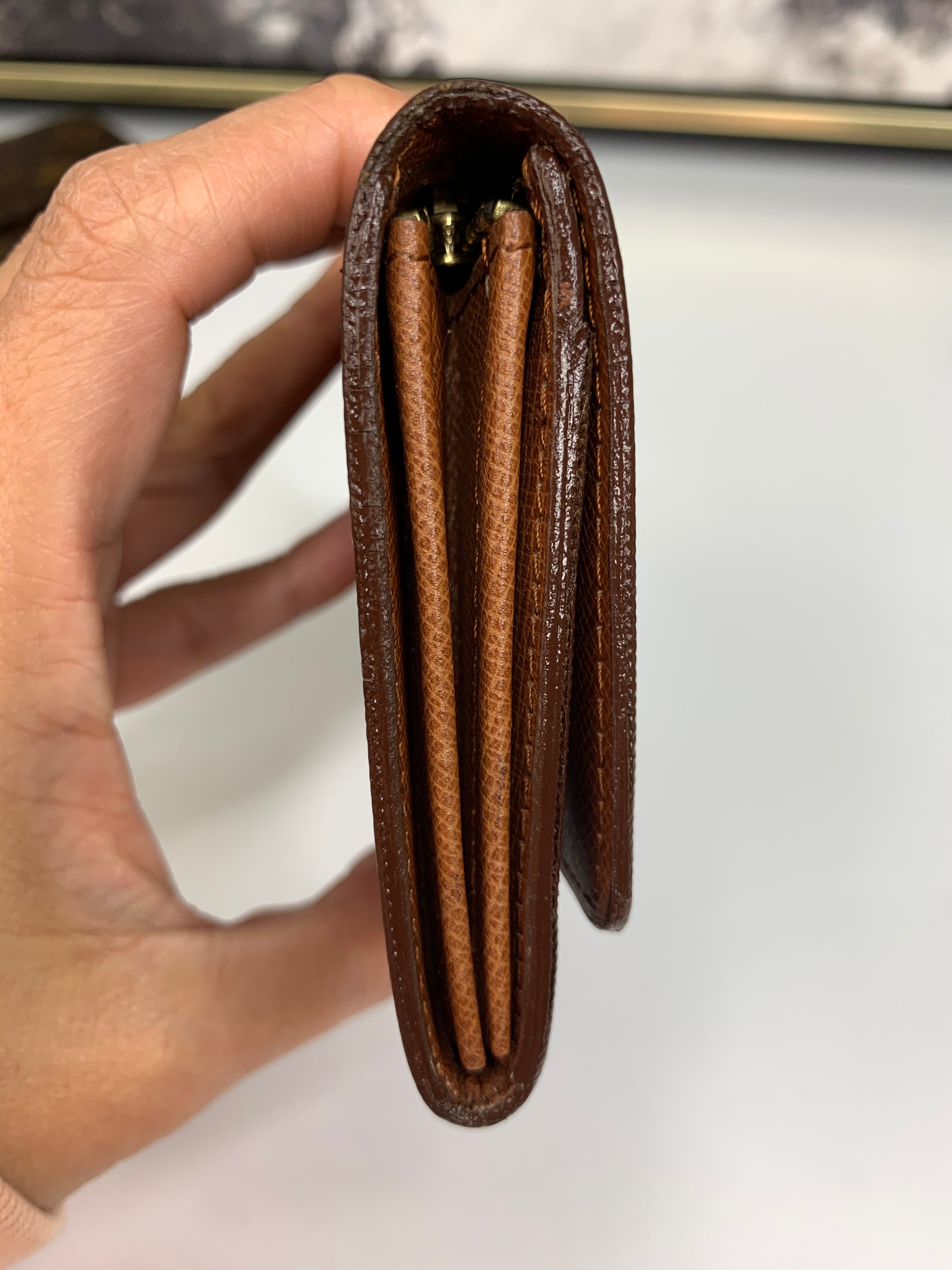 Louis Vuitton Short Wallet