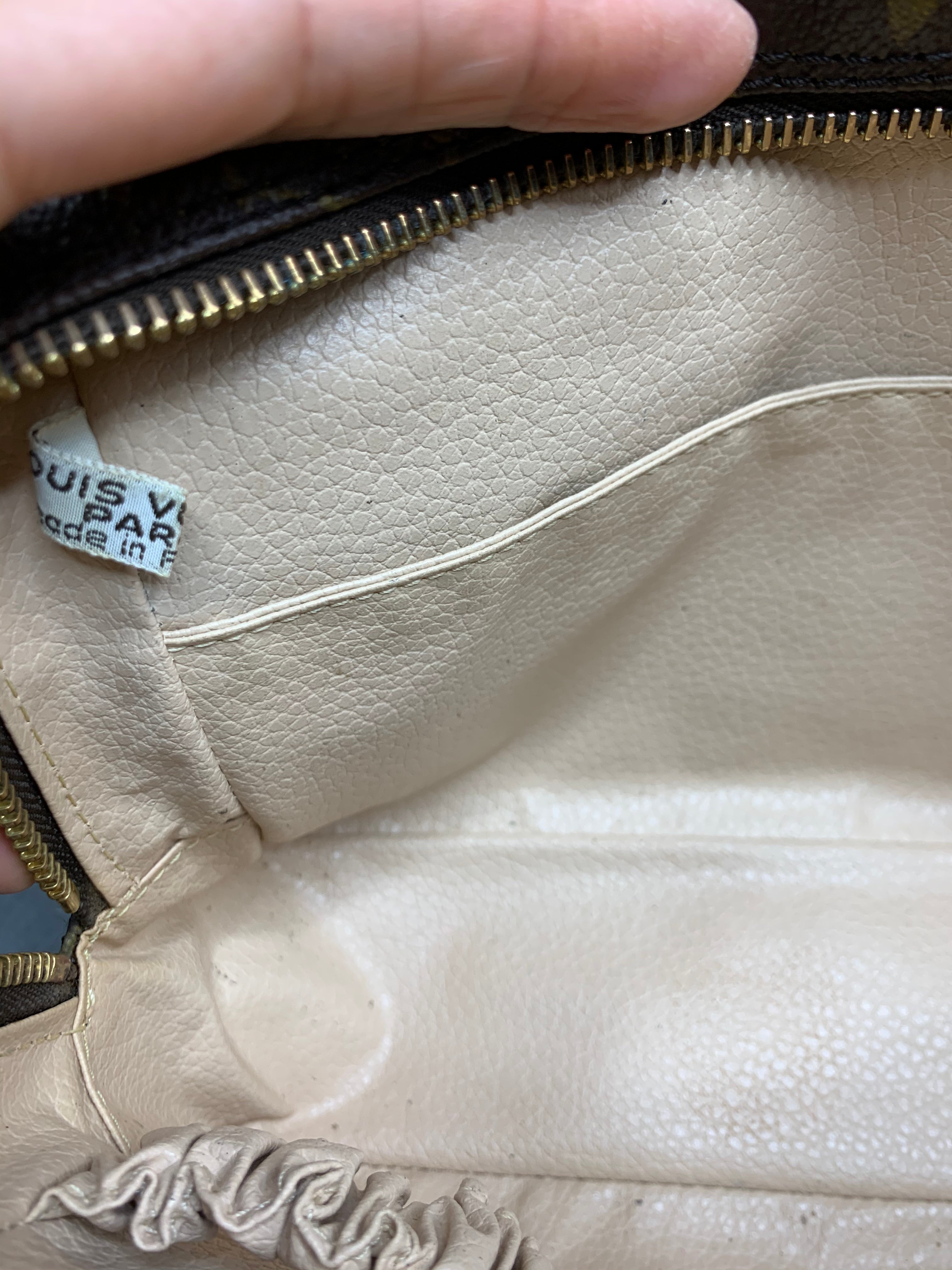 Louis Vuitton® Nice Vanity  レディースハンドバッグ, モノグラム, ヌメ革