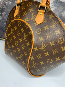 Louis Vuitton Ellipse MM Handbag, Size: Med, Aprx