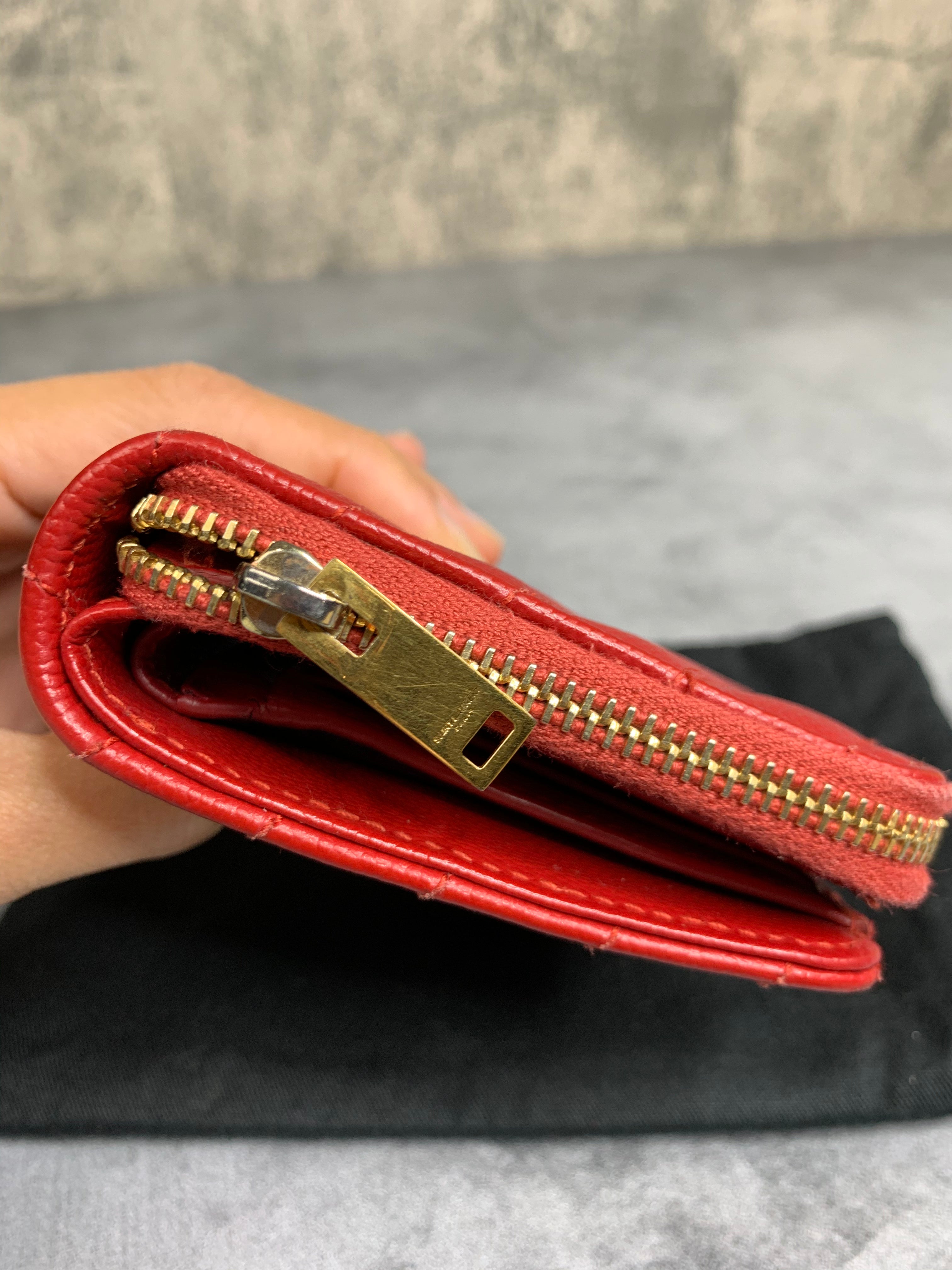 Yves Saint Laurent Compact Wallet – yourvintagelvoe