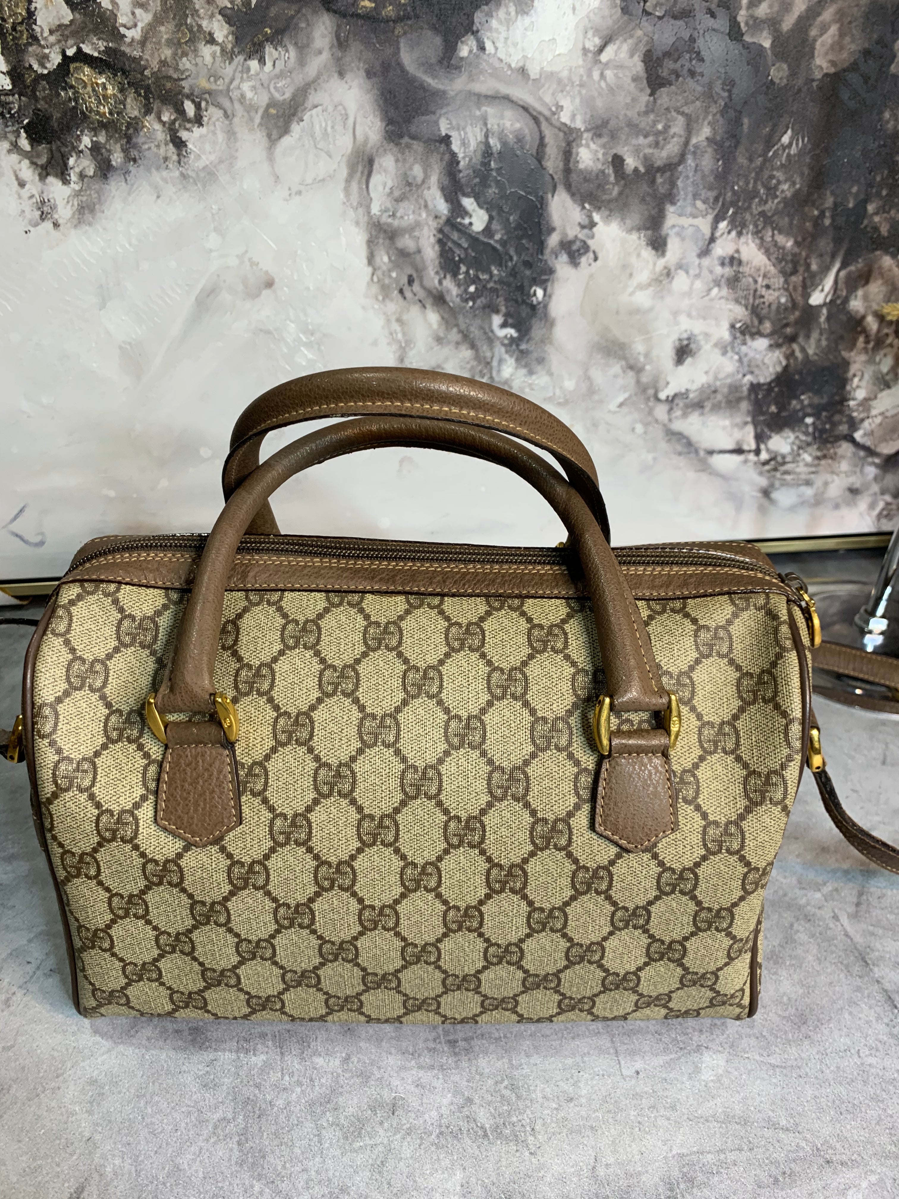 Gucci Boston with strap