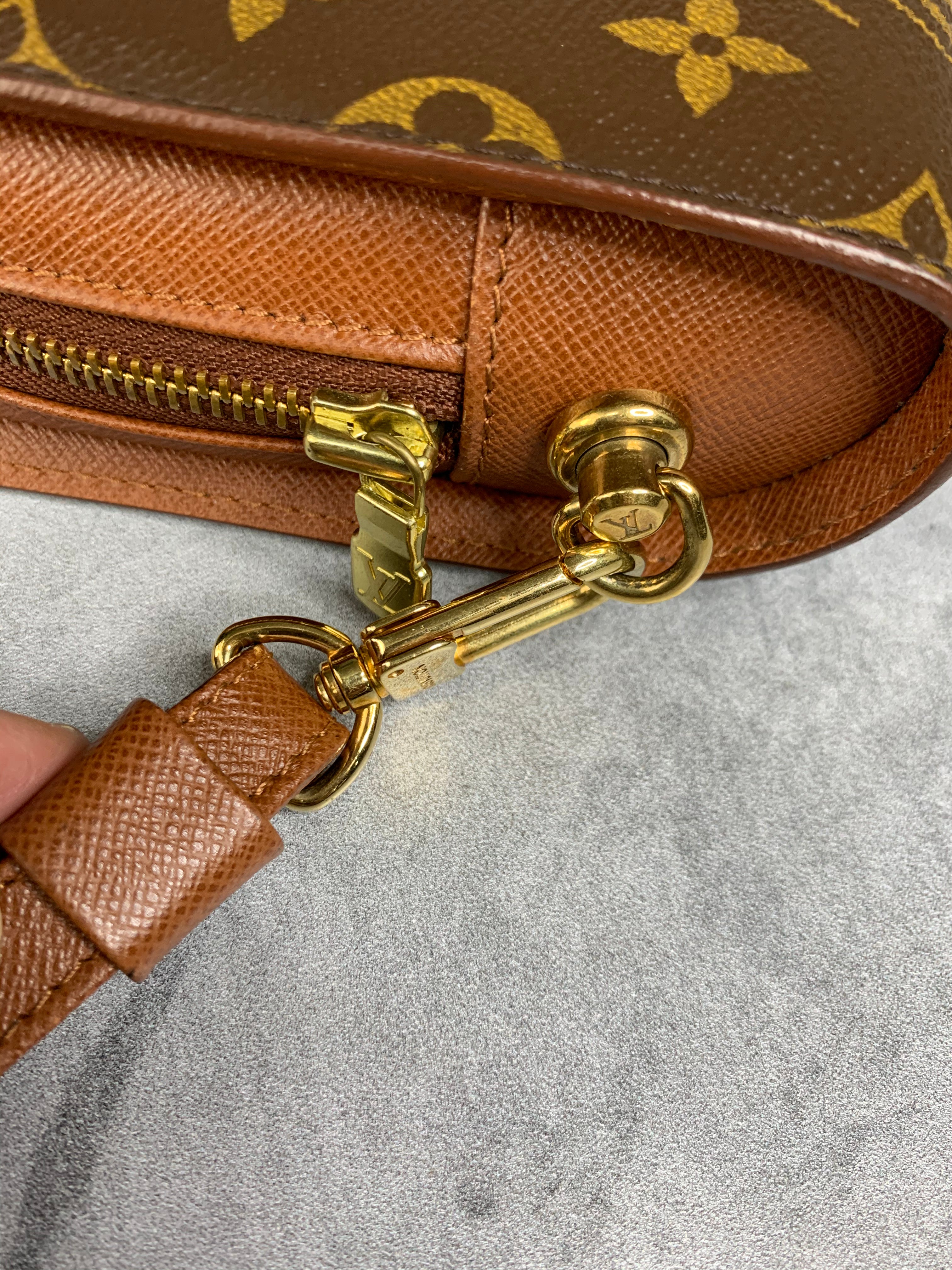 Louis Vuitton Orsay Clutch