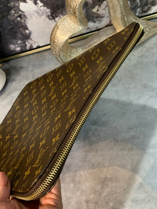 Louis Vuitton Envelope/Laptop Case