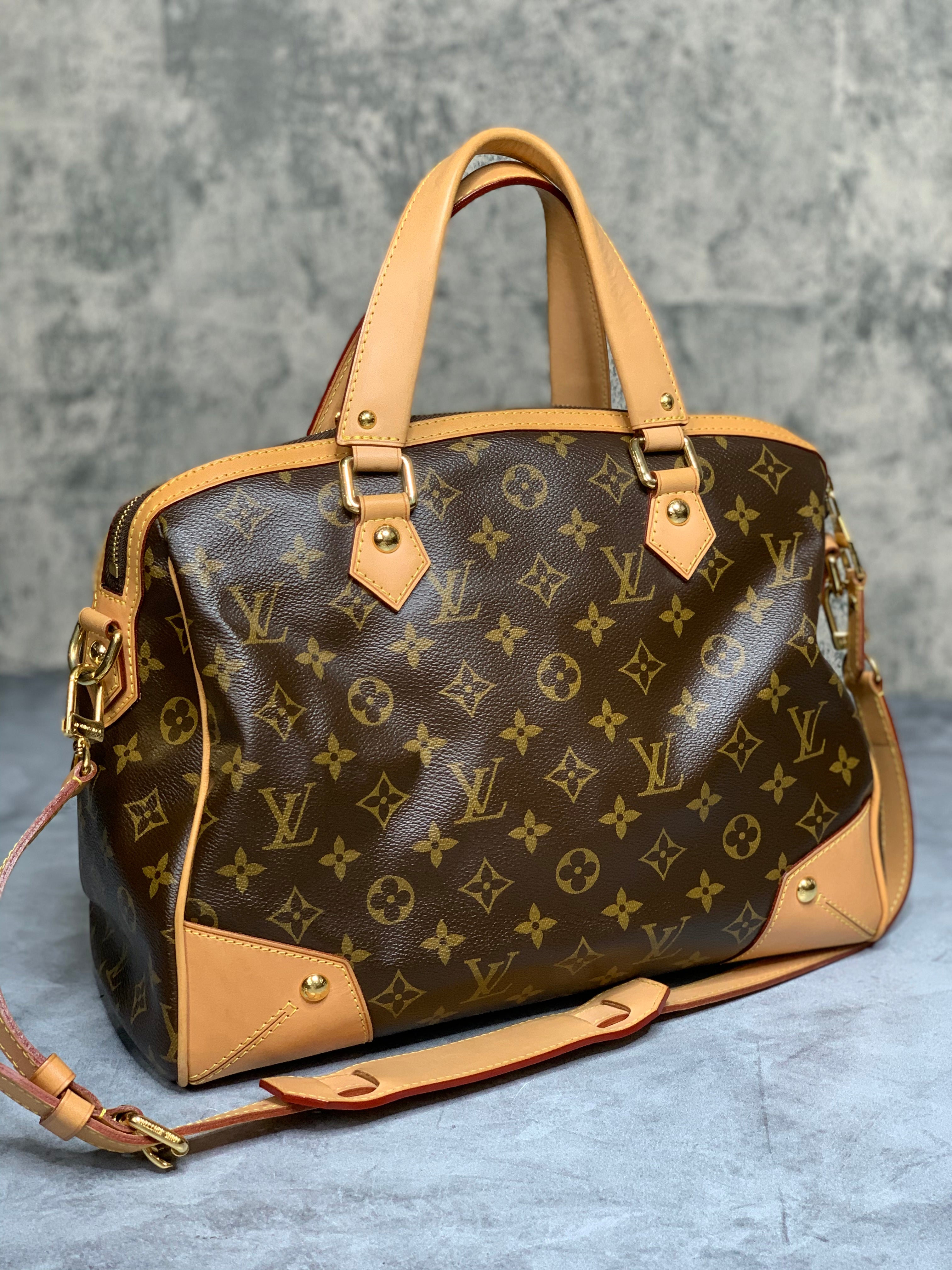 Louis Vuitton Brown Monogram Retiro PM Leather Cloth ref.206280 - Joli  Closet
