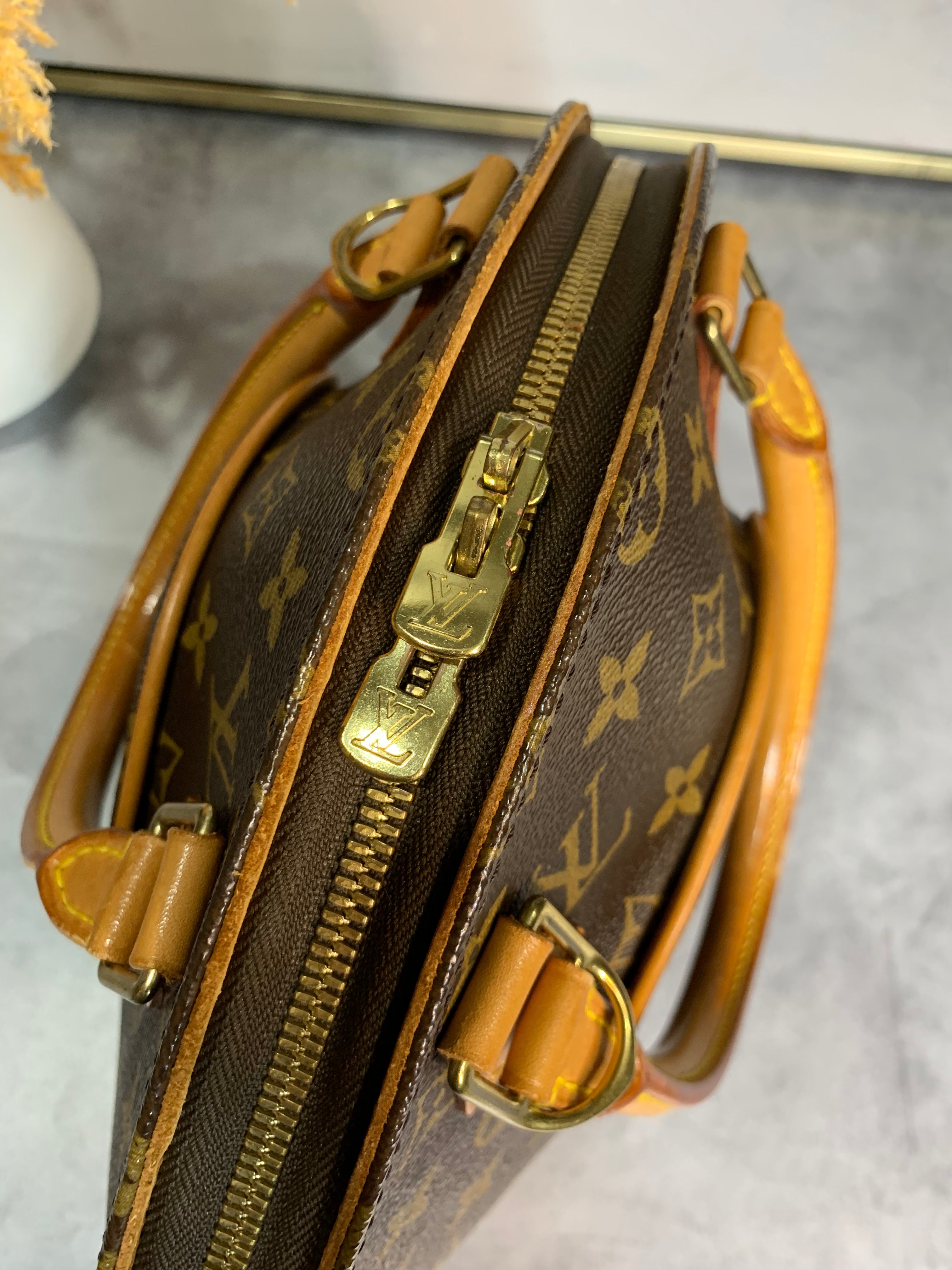 Louis Vuitton Ellipse PM