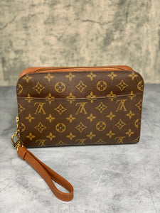 Louis Vuitton Orsay Clutch