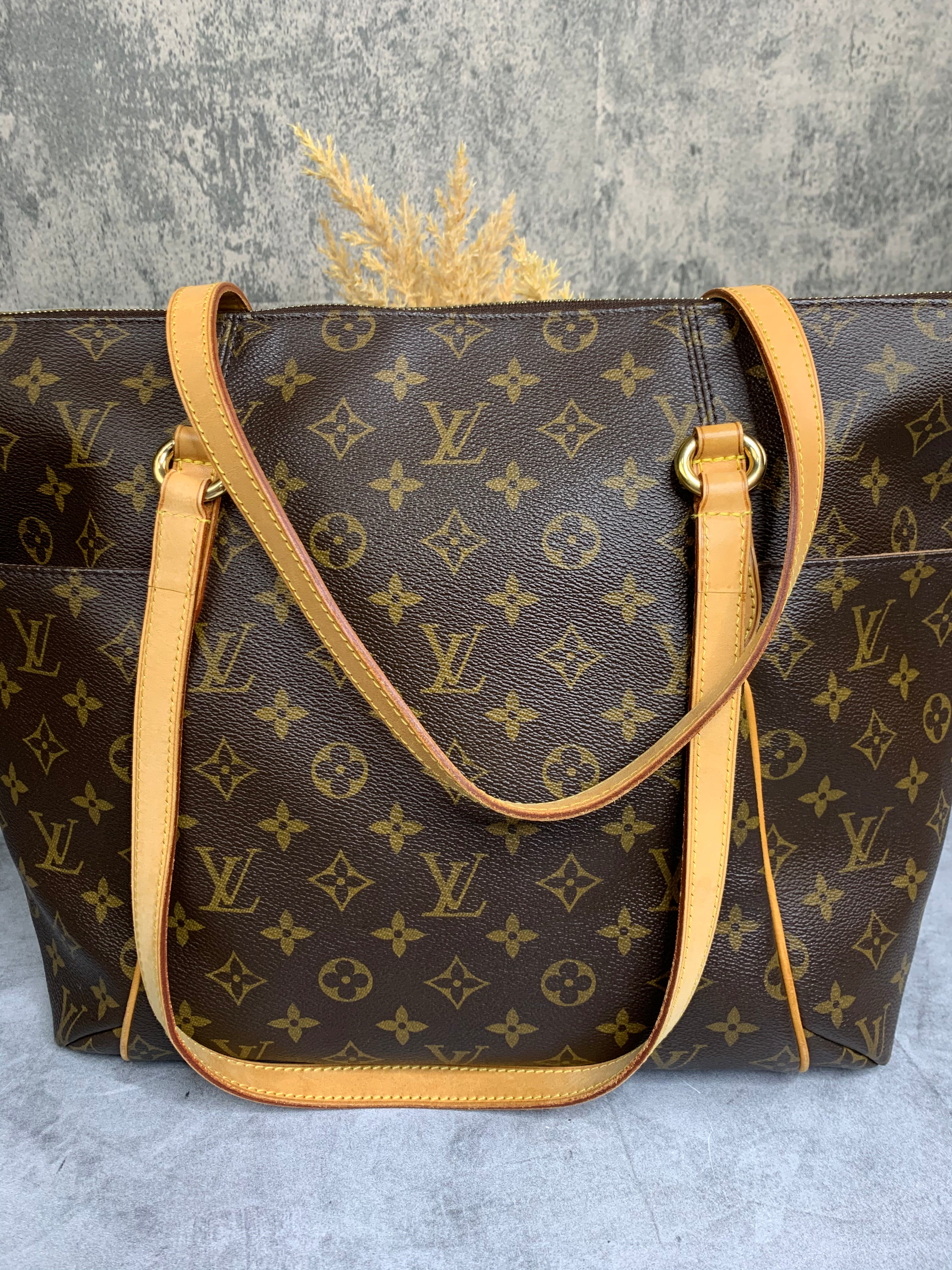 Louis Vuitton Totally MM