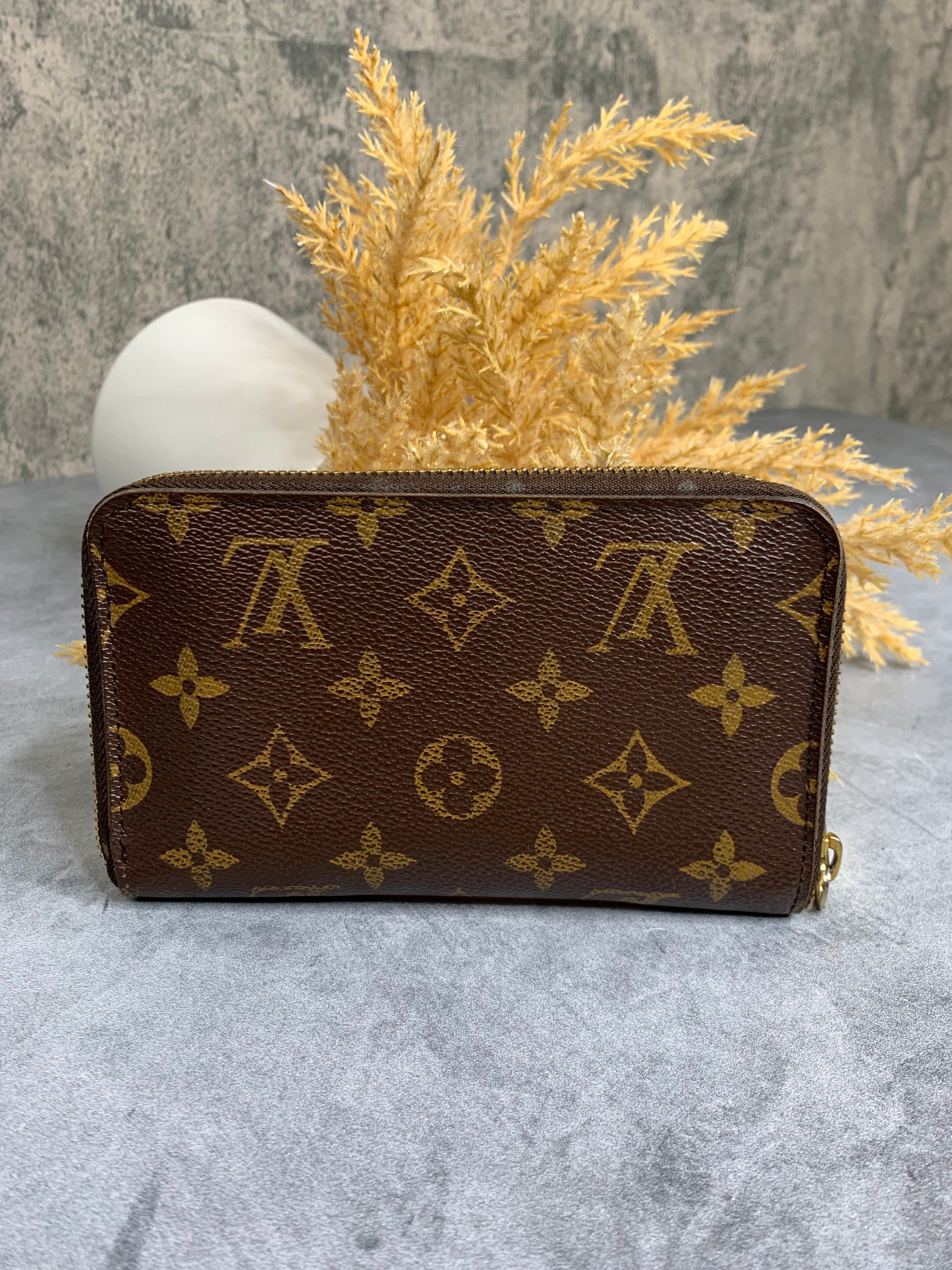 Louis Vuitton Zippy Compact Wallet