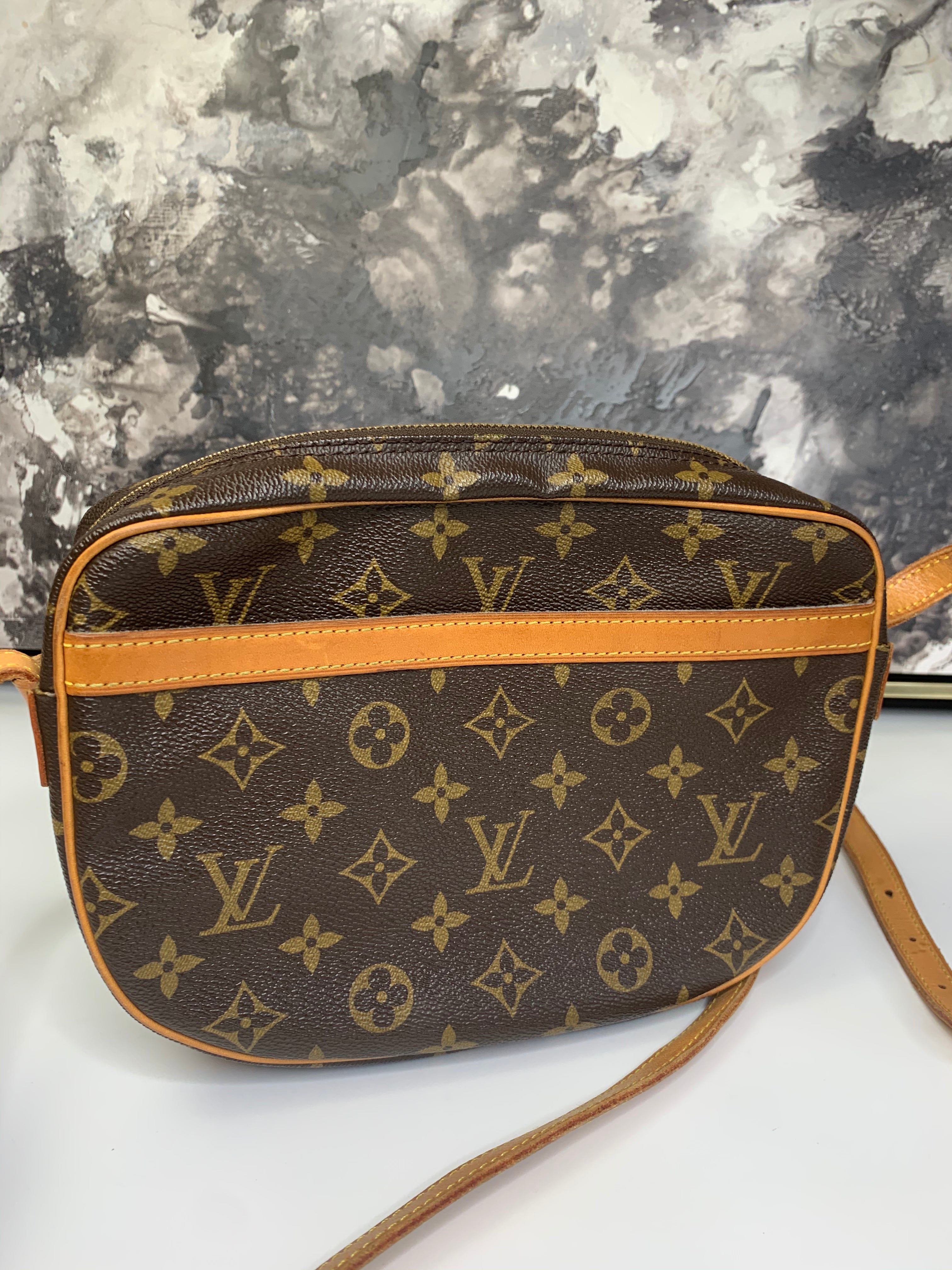 Louis Vuitton Jeune Fille MM