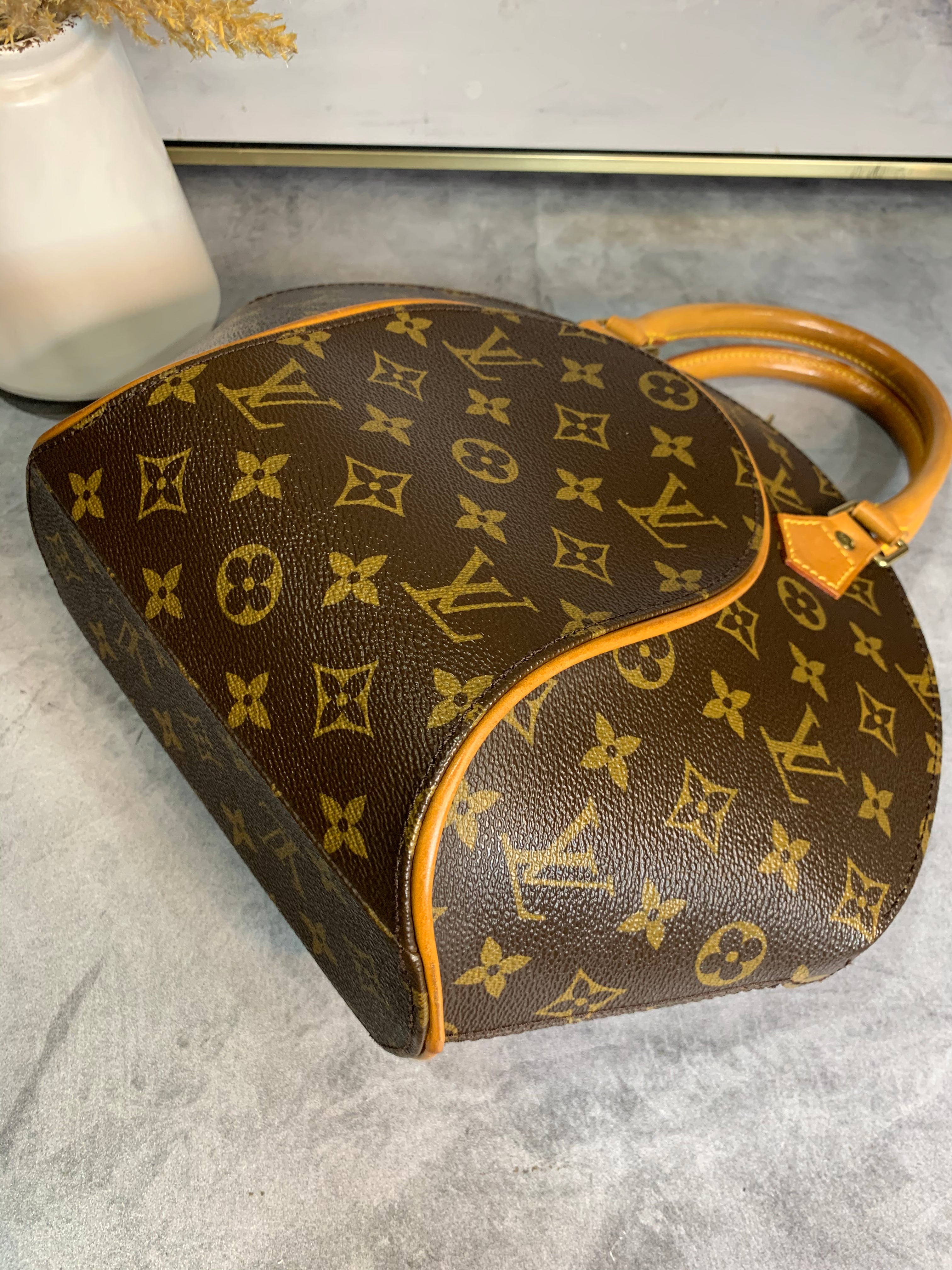 Louis Vuitton Ellipse PM