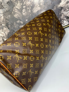 Louis Vuitton Speedy 40