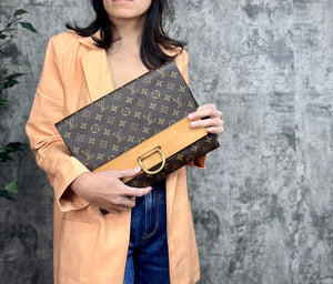 Louis Vuitton Iena Clutch