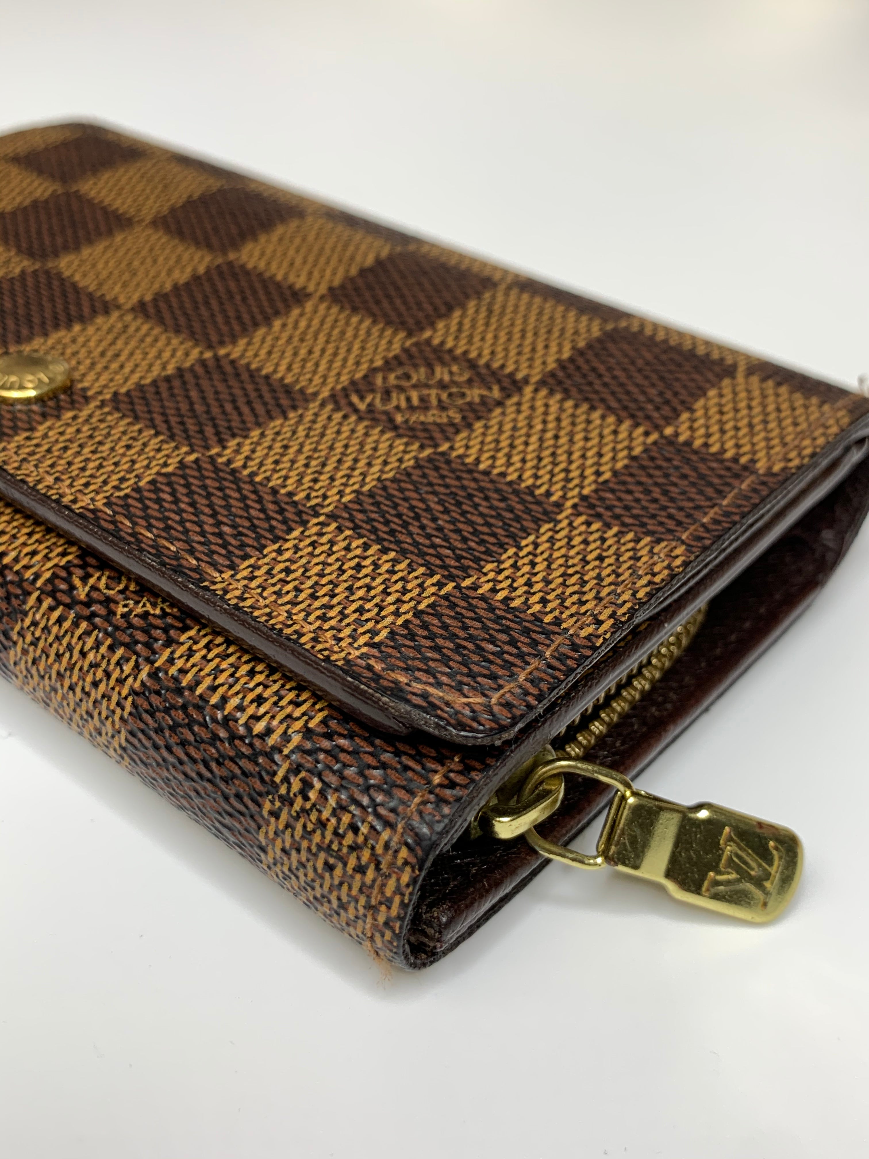 Louis Vuitton Short Compact Wallet