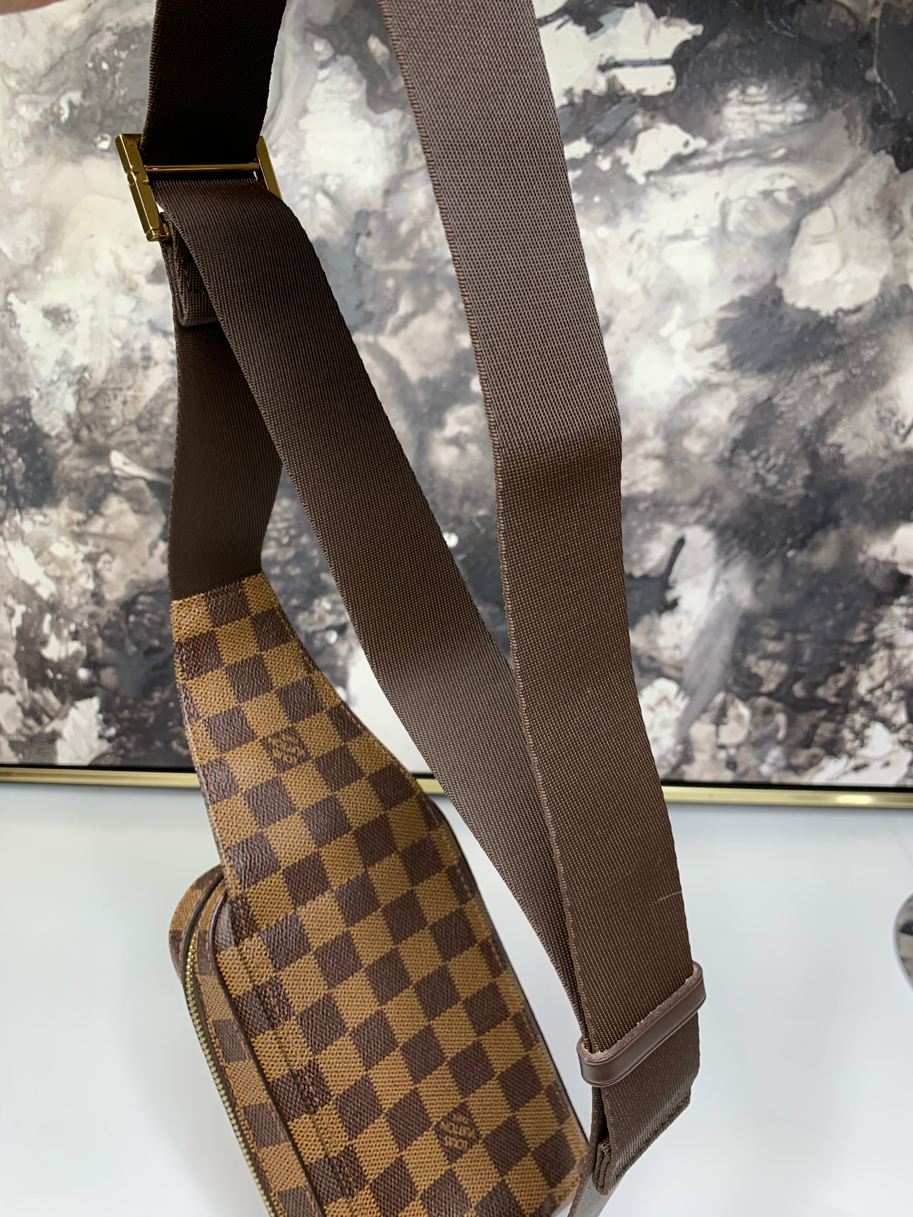 Geronimo leather crossbody bag Louis Vuitton Brown in Leather - 30747255