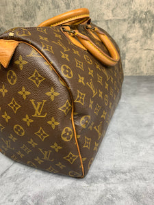 Louis Vuitton Speedy 35