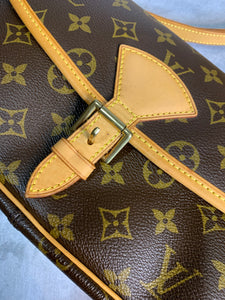 Louis Vuitton Sologne Handbag 280286