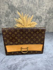 Louis Vuitton Iena Clutch