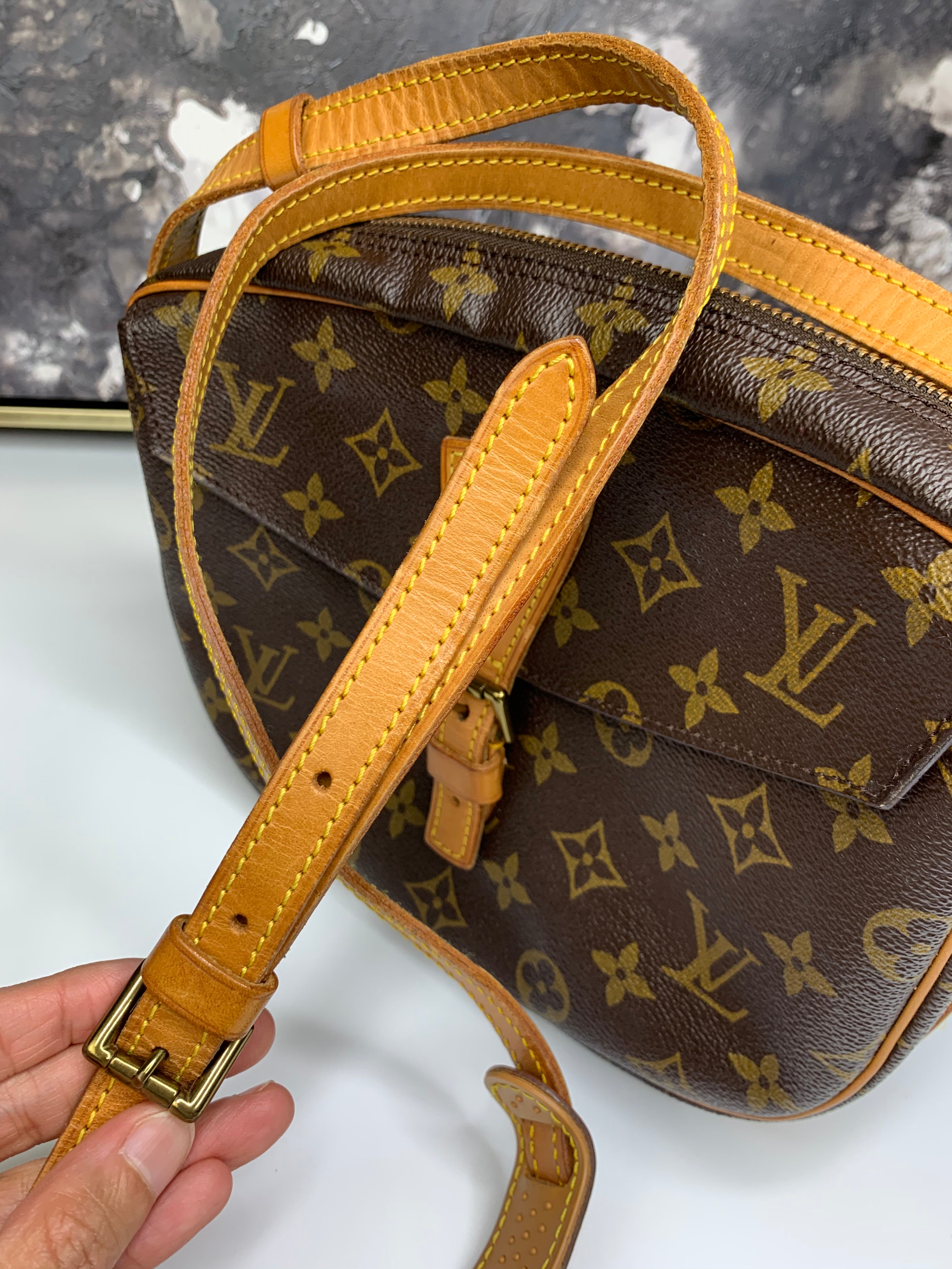 Louis Vuitton Jeune Fille Mm Shoulder Bag Purse Monogram M51226 Th0925