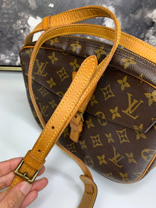 Louis Vuitton Jeune Fille Mm Shoulder Bag Purse