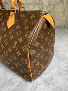 Louis Vuitton Speedy 35