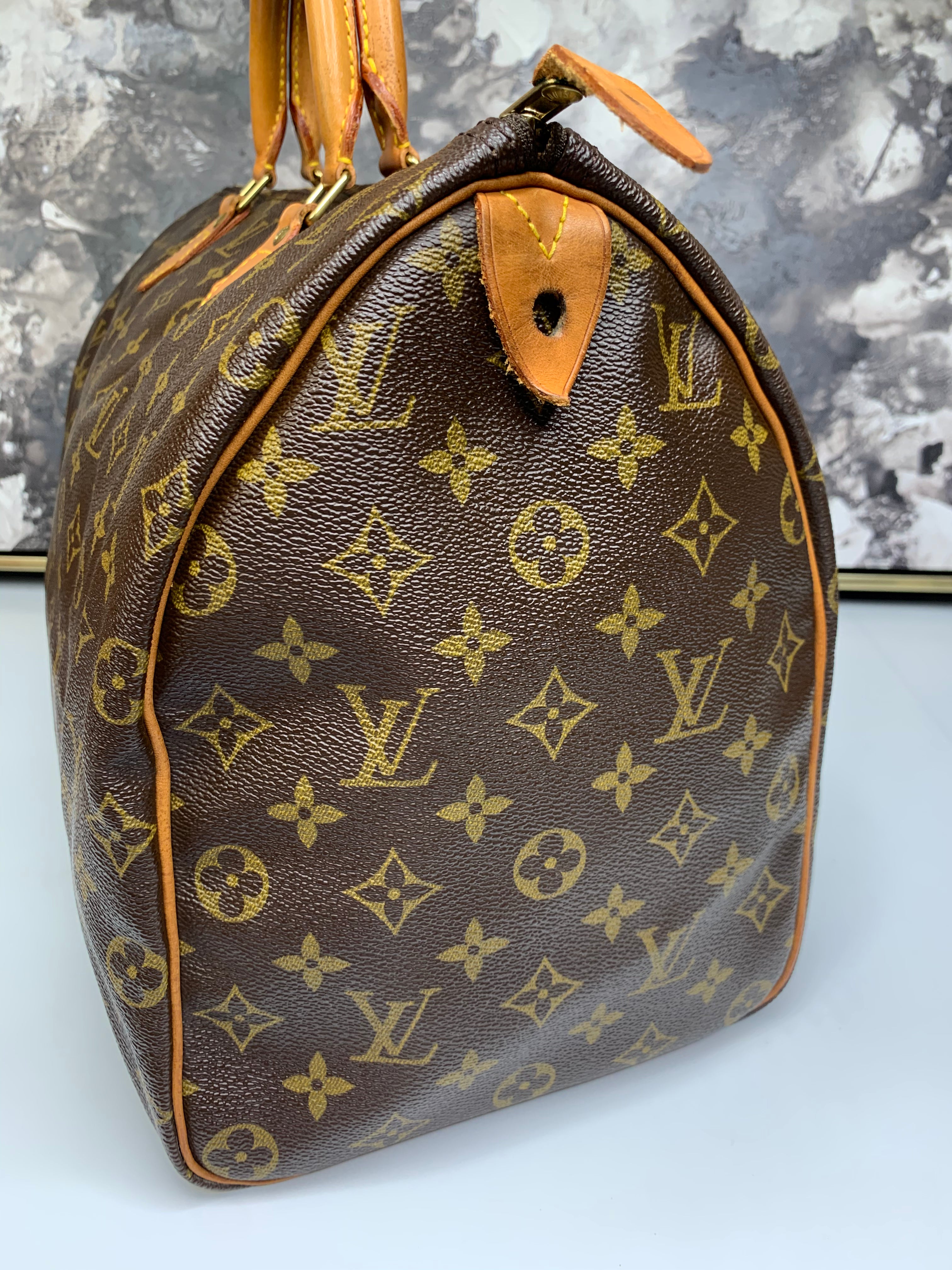 LOUIS VUITTON SPEEDY 40 – OC Luxury Bags