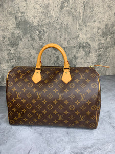 Louis Vuitton Speedy 35